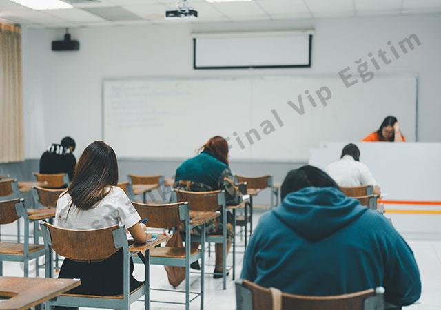 11. Sınıf Hazırlık Programı ile Sınavlara Önden Başlayın